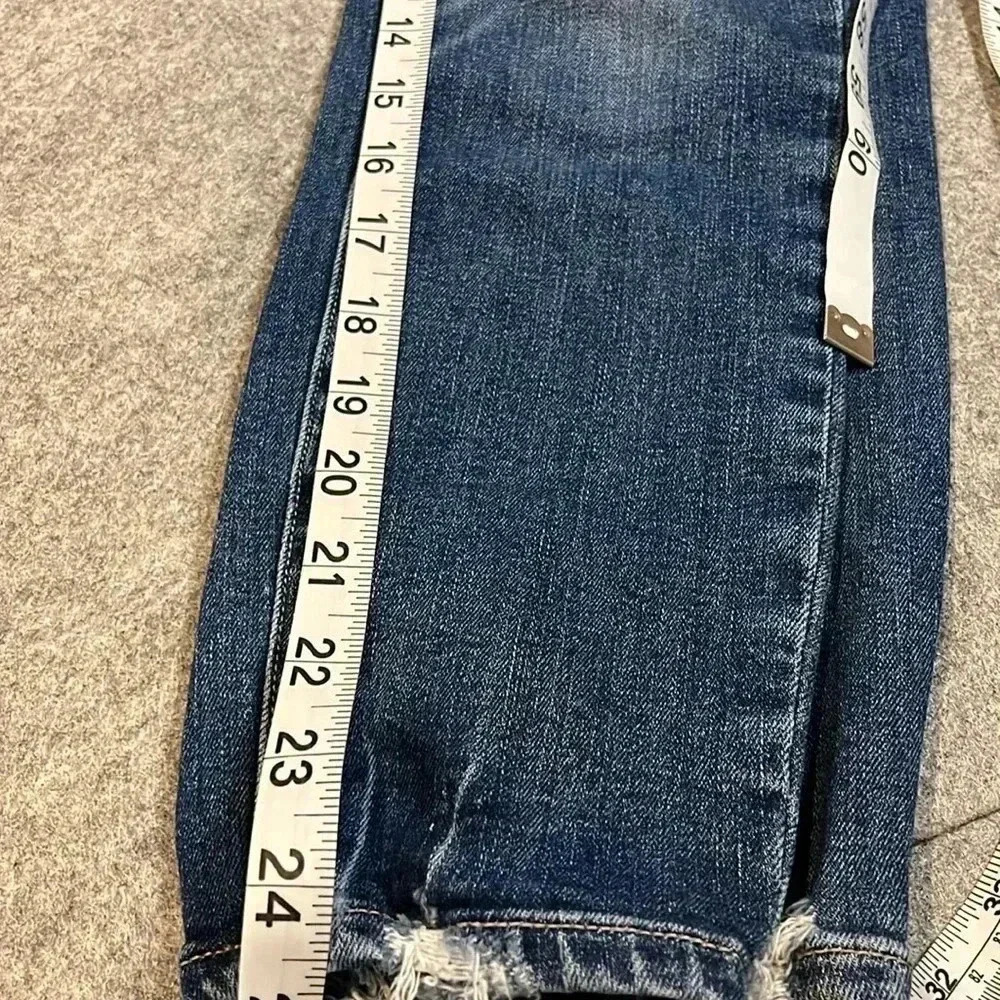 Paige  Hoxton crop 25*24 Medium Wash. - Picture 10 of 10